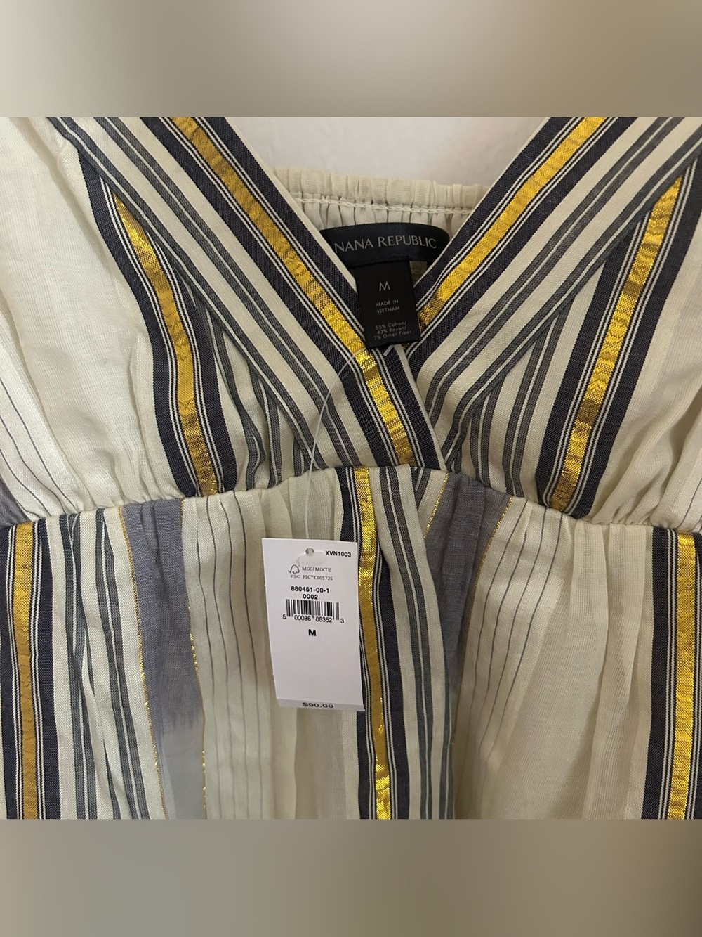Banana Republic Women’s Top - Picture 2 of 4